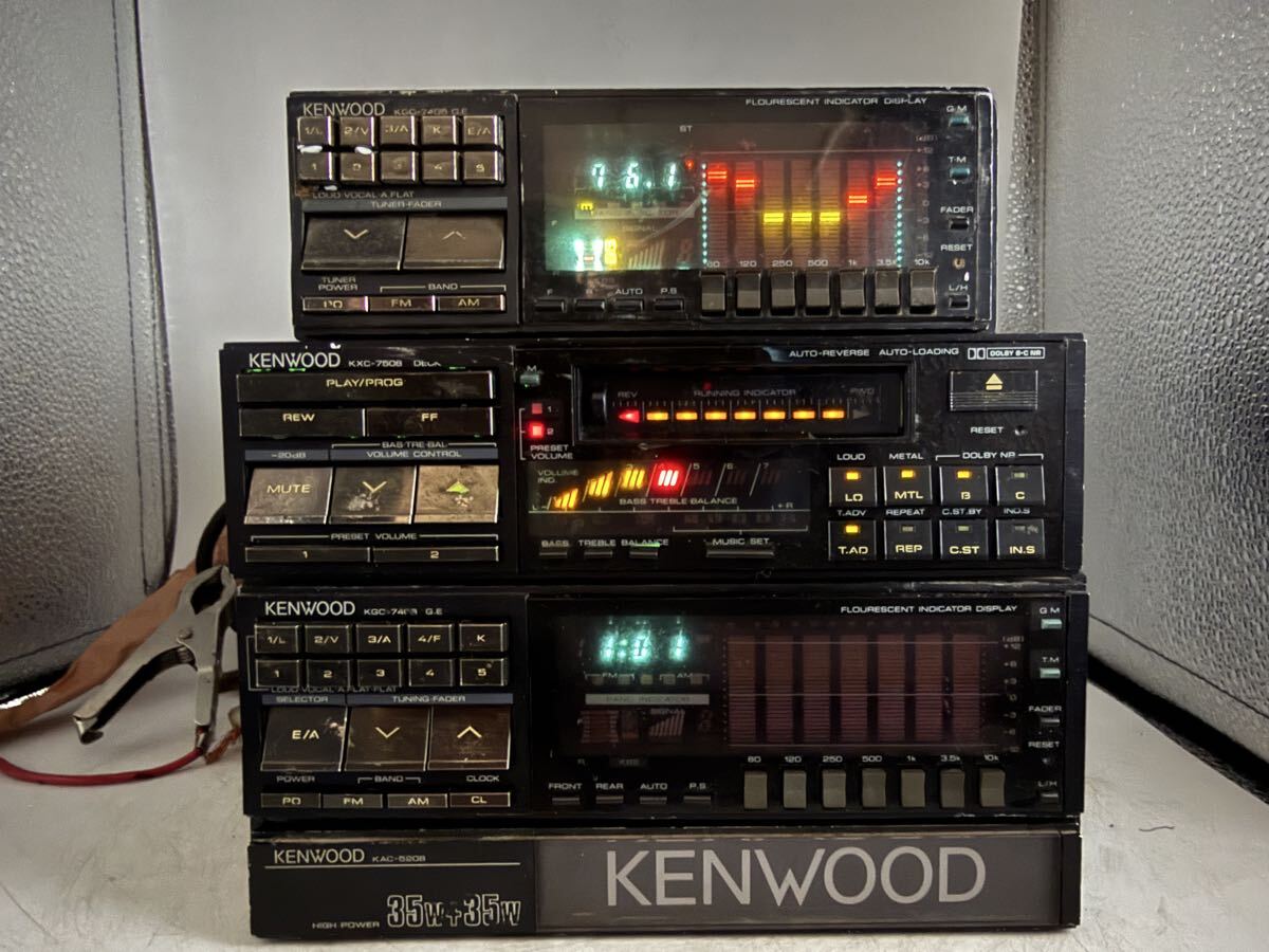 Kenwood  KENWOOD  старые автомобили   в настоящее время  вещь   аудио   комплект   KGC-7408 KGC-7405 KXC-7508 KAC-5208  эквалайзер    кассета   усилитель   продаю как нерабочий