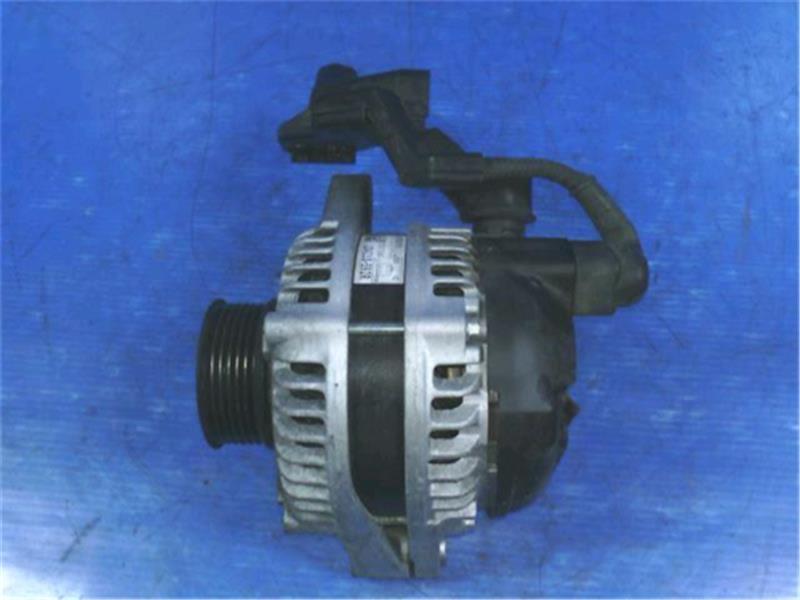 Хонда   оригинальный  ... 《 KB2 》  генератор переменного тока  31100-RGW-A01 P30300-24012407