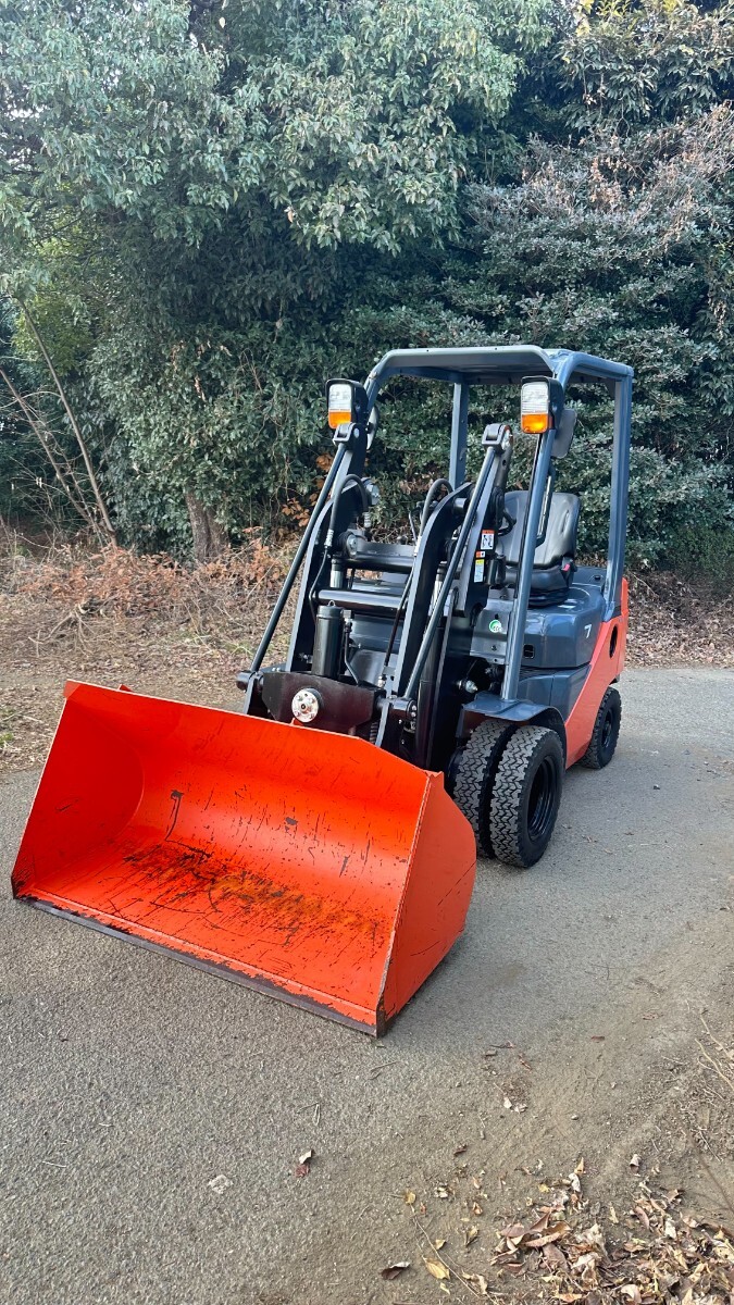 【 префектура Сайтама  】 Toyota  ... звонок ... 6SD7　 Diesel 　0.7...　... покраска  нет 　TOYOTA