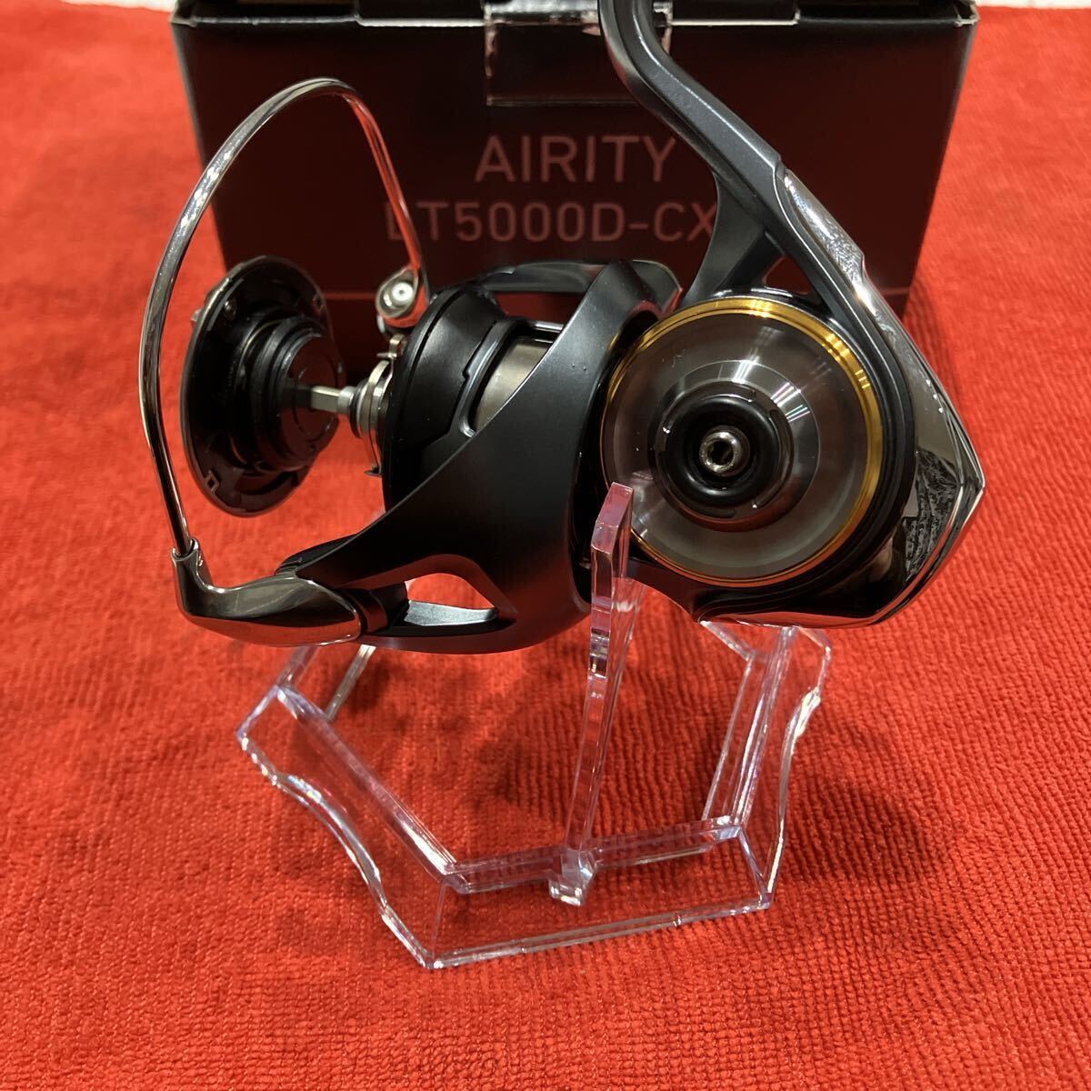 DAIWA  Daiwa  AIRITY 23  воздух  ... LT5000D-CXH  корпус   товар в хорошем состоянии   скручивание  ... ...）slp works ... ...  certate  ... SW