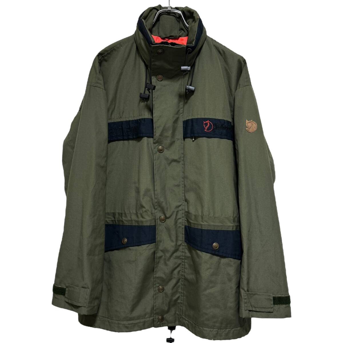 качественный товар  FJALLRAVEN ... FR-8141 ... парка   пиджак  M  зеленый  кузов   мужской  ... ...  на улице   25-1112